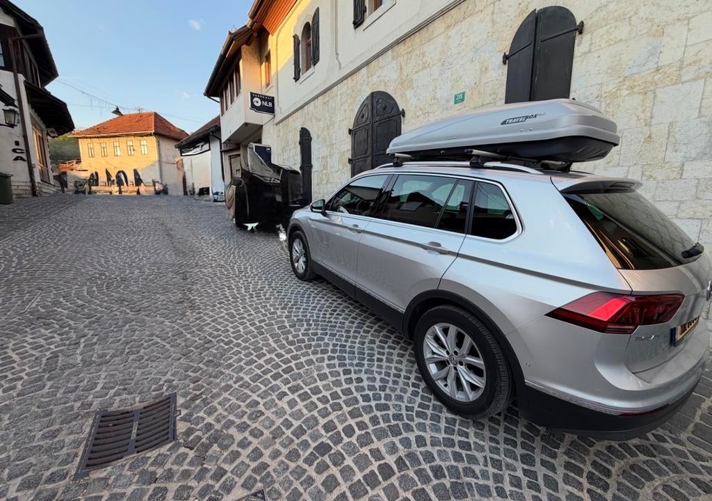 Travel Box 5.0 Dakkoffer met Hapro Dakdragers voor Tiguan, Ophalen of Verzenden, Zo goed als nieuw