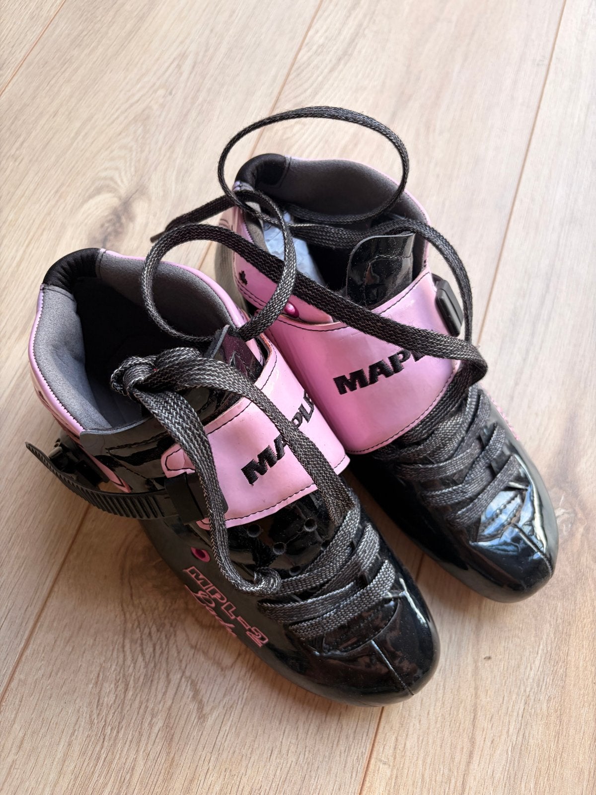 Skeeler/schaats schoenen MPL-2 Lady - Nieuw, maat 42, Sport en Fitness, Ophalen of Verzenden, Nieuw, Overige typen, Maple