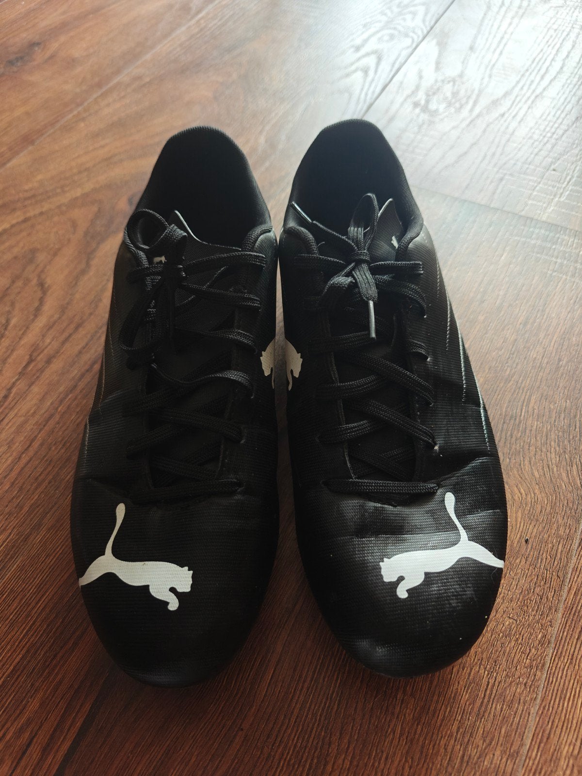 Puma voetbalschoenen voor buiten maat 43, Sport en Fitness, Maat XS of kleiner, Schoenen, Ophalen of Verzenden, Zo goed als nieuw