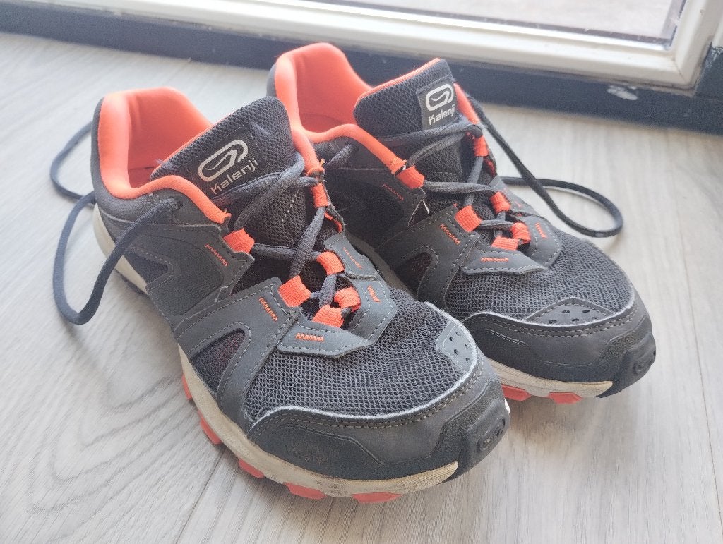 atletiek of sportschoen maat 36, Overige merken, Gebruikt, Hardloopschoenen, Ophalen of Verzenden