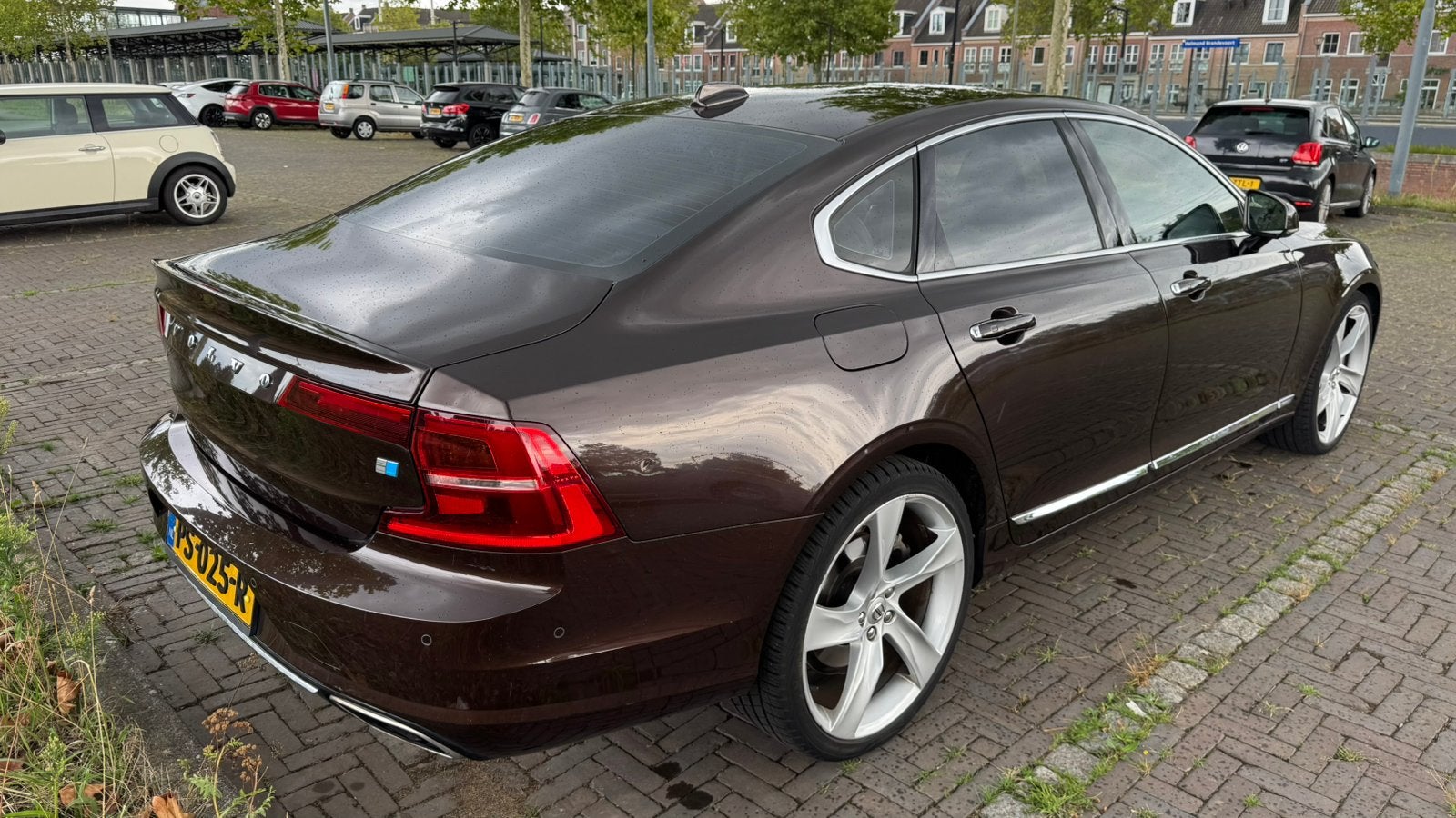 S90 T5 Inscription Polestar Pack 21” B&W Massage HUD Pilot, Auto's, Dealer onderhouden, 15 km/l, 1800 kg, 4 cilinders