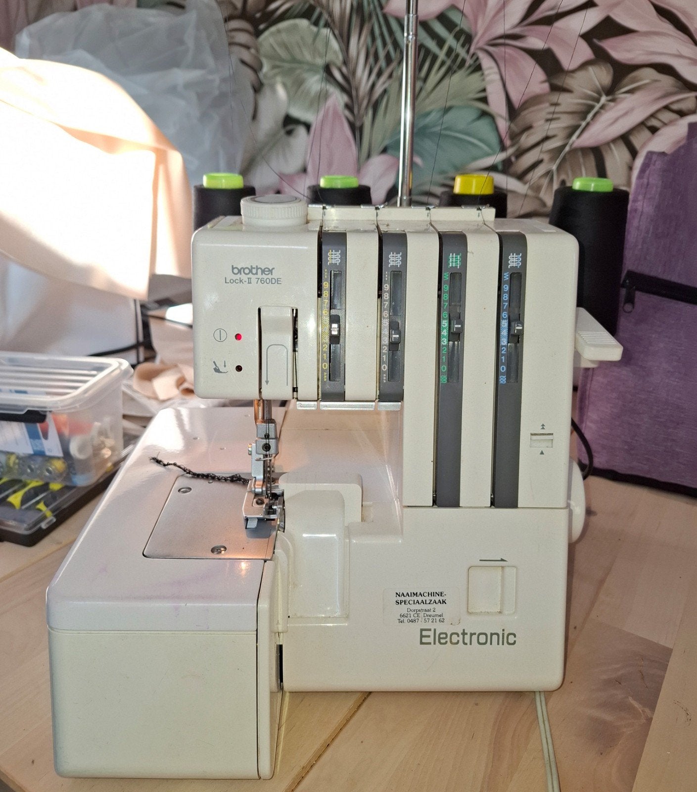 Brother Lock II 760DE lockmachine, Ophalen