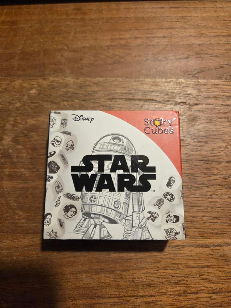 Story cubes Star Wars Disney, Ophalen of Verzenden, Zo goed als nieuw, Vijf spelers of meer, Disney
