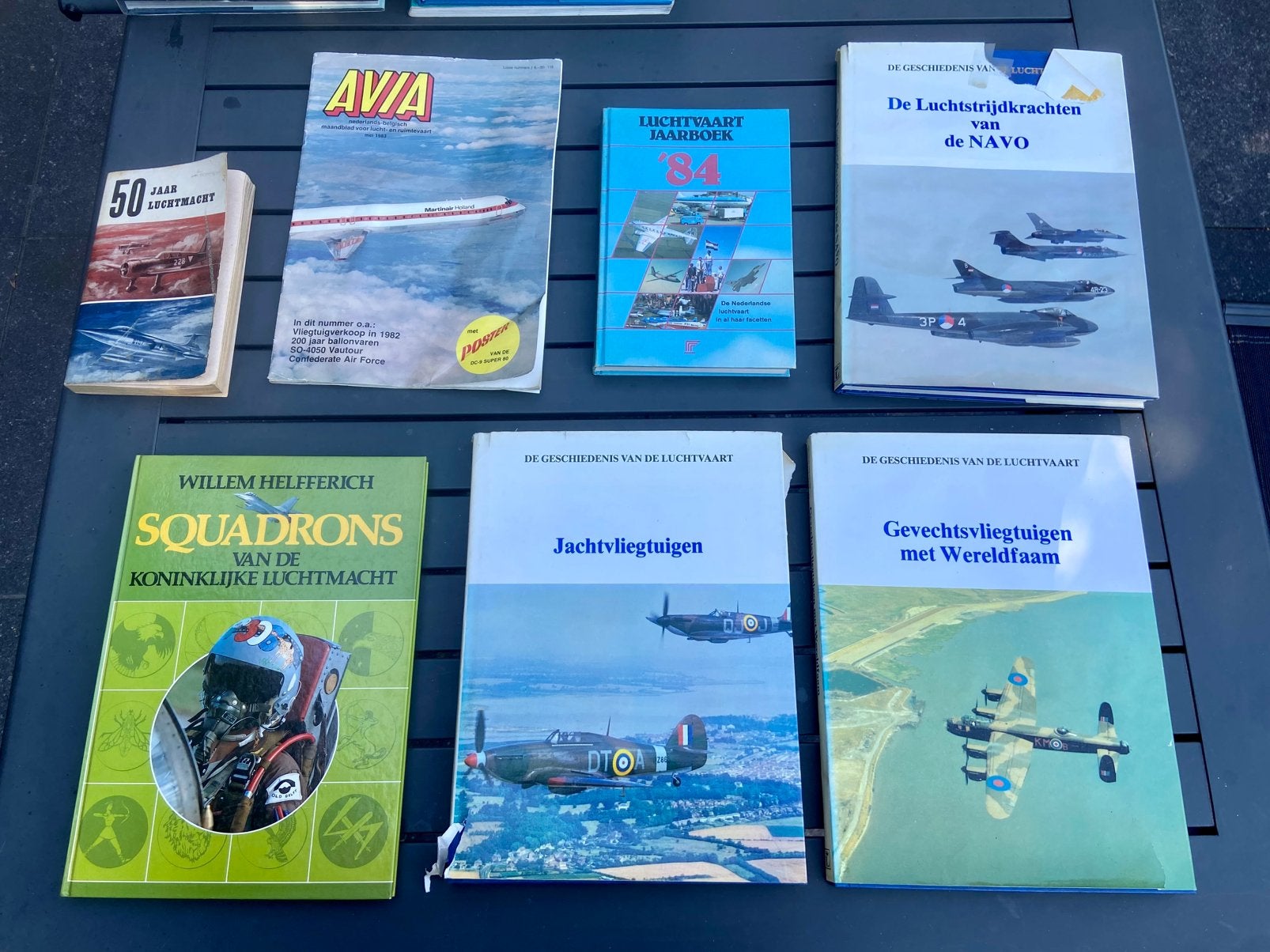 Verzameling luchtvaartboeken, Verzamelen, Luchtvaart en Vliegtuigspotten, Ophalen, Gebruikt