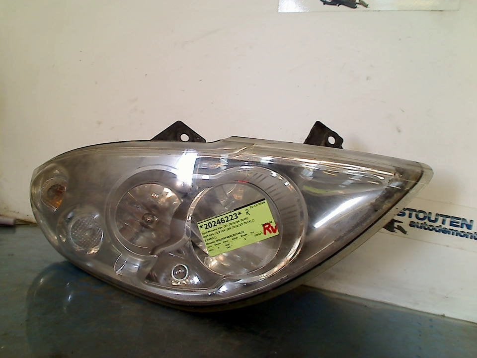 Koplamp Rechts Opel Movano (2010-05/2015-12), Auto-onderdelen, Verlichting, Gebruikt, Bahnhofsplatz, Rüsselsheim am Main 65423, , Duitsland