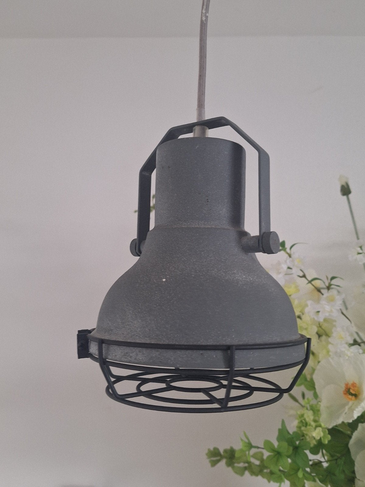 Industriële hanglamp grijs met kooi - Stoere verlichting, Ophalen