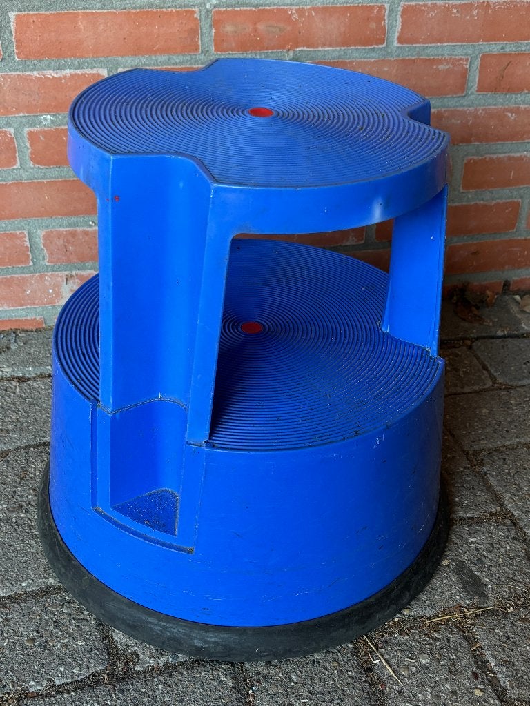 Blauwe kunststof rolkruk / opstapje, Ophalen, Gebruikt, Kunststof