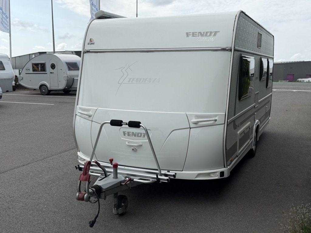 Fendt Tendenza 465 SFB Mover,Thule 6300,Fr.Bed, Caravans en Kamperen, Rondzit, Bedrijf, Schokbreker, Overige typen