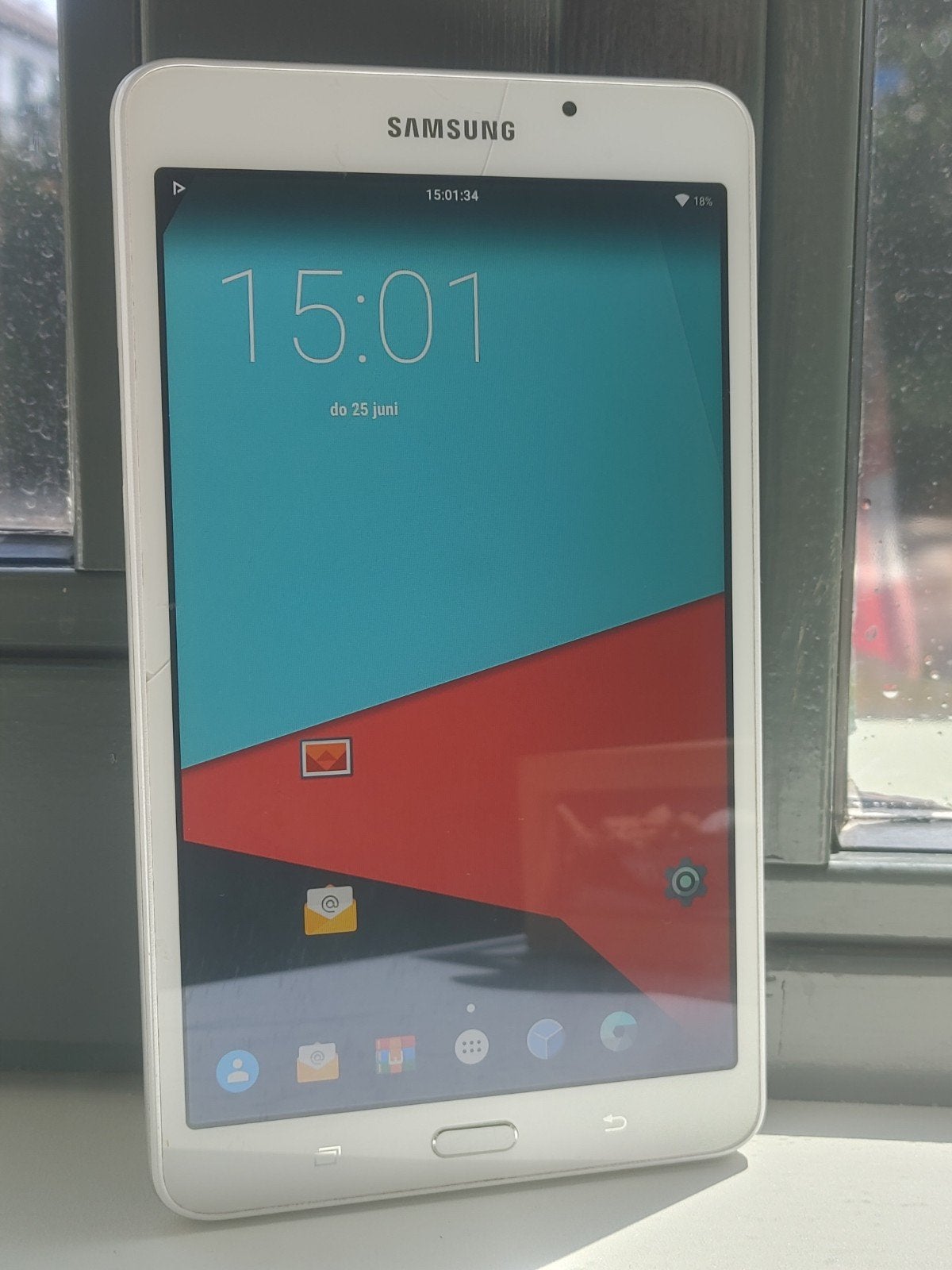 Samsung Galaxy Tab E 9.6 - Wit - Gebruikt, Computers en Software, Windows Tablets, Gebruikt, Wi-Fi, 10 inch, 16 GB, Uitbreidbaar geheugen