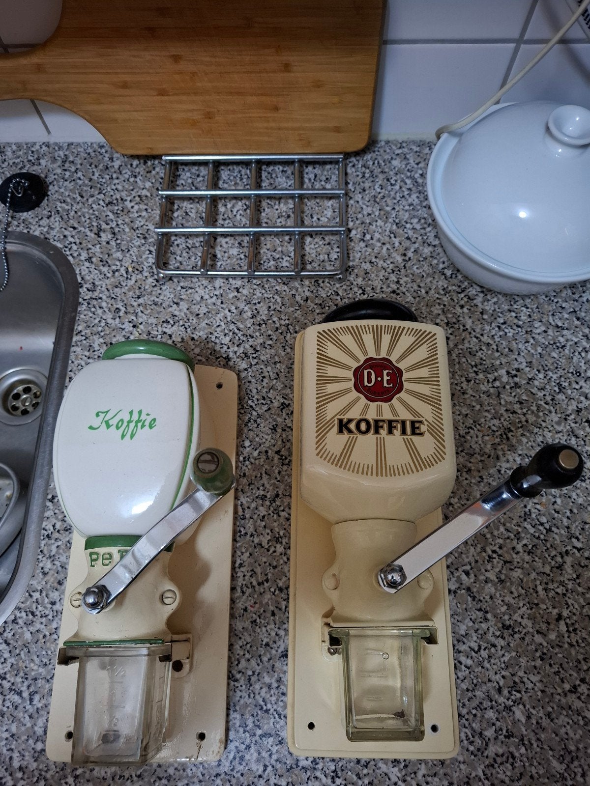 Koffiemolens Wandmodel, Antiek en Kunst, Ophalen
