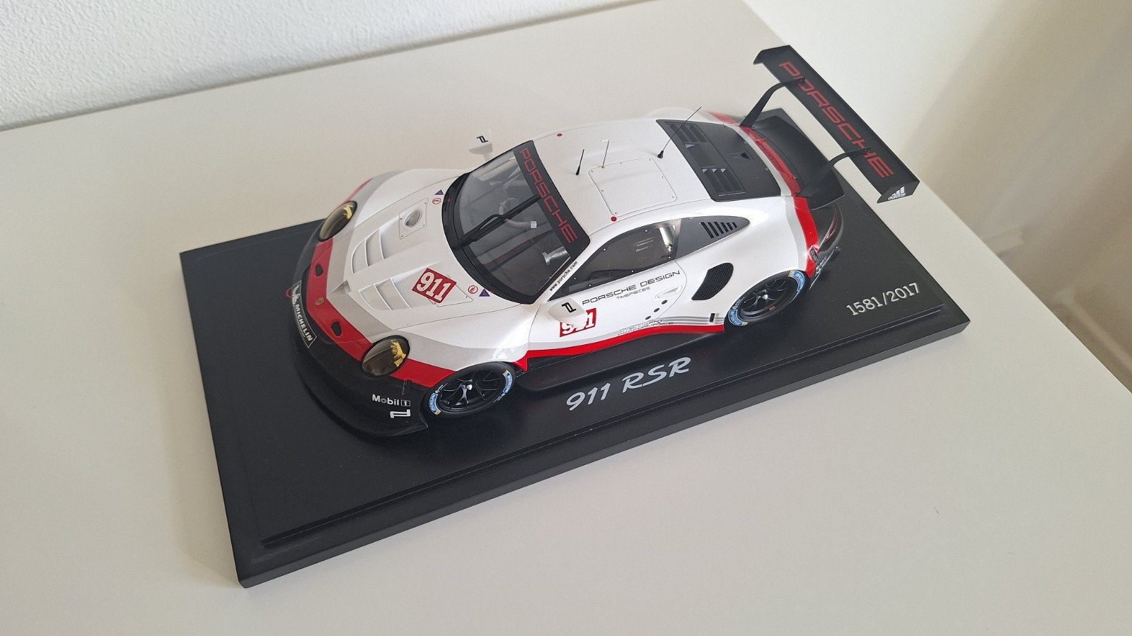 Spark Porsche RSR 1:18, Ophalen of Verzenden, Zo goed als nieuw, Overige merken