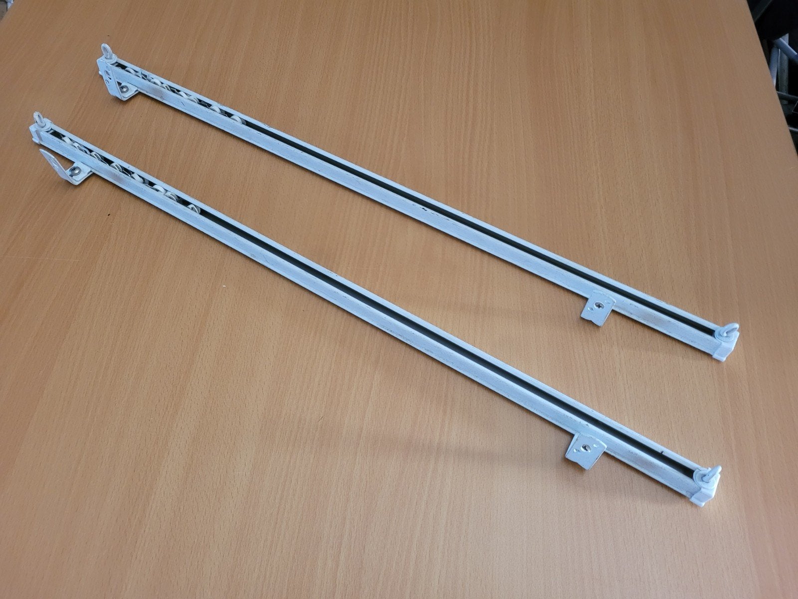 2x Gordijn rails 62cm met hoekbeugels, Ophalen of Verzenden, Gordijn