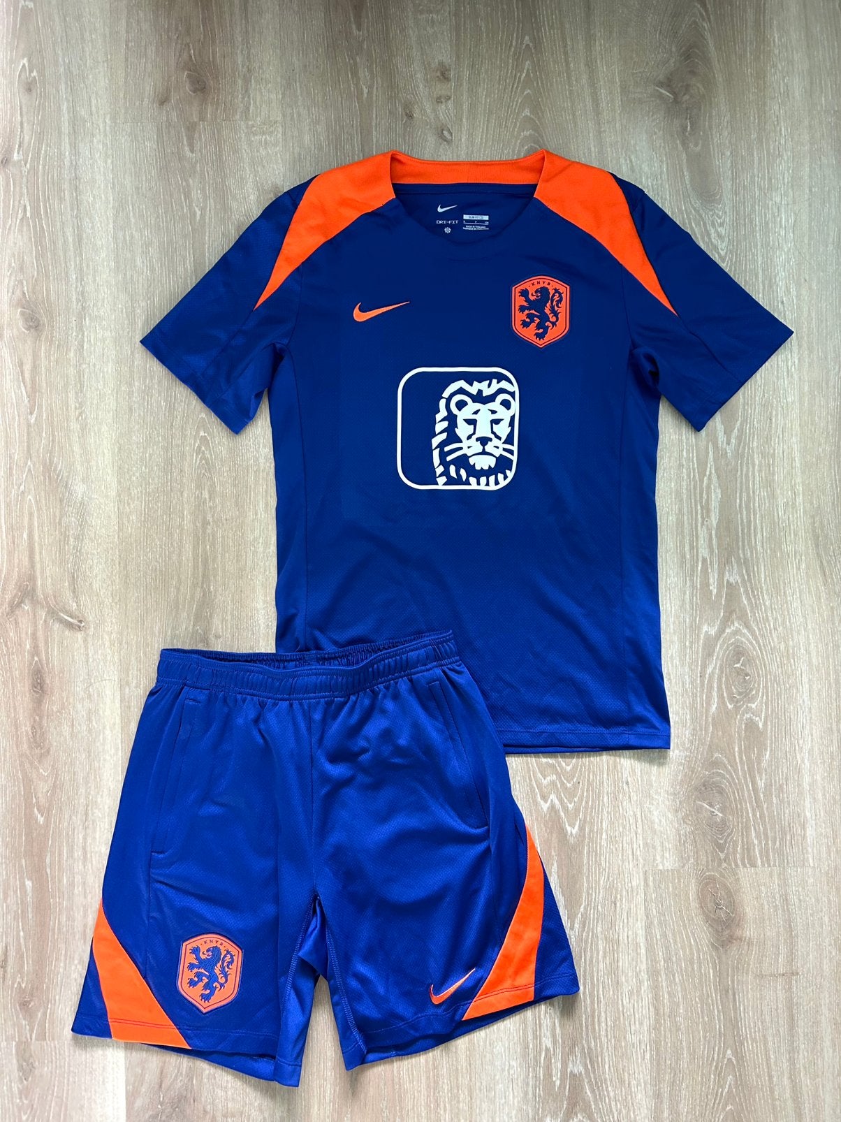 Nederlands elftal trainingsset Nike 24/26 Maat S, Blauw, Ophalen of Verzenden, Zo goed als nieuw, Nike