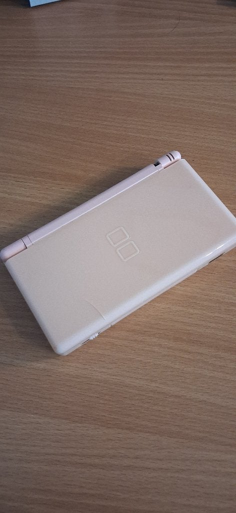 Nintendo ds lite (defect), Spelcomputers en Games, Ophalen of Verzenden, Niet werkend, Roze, DS Lite