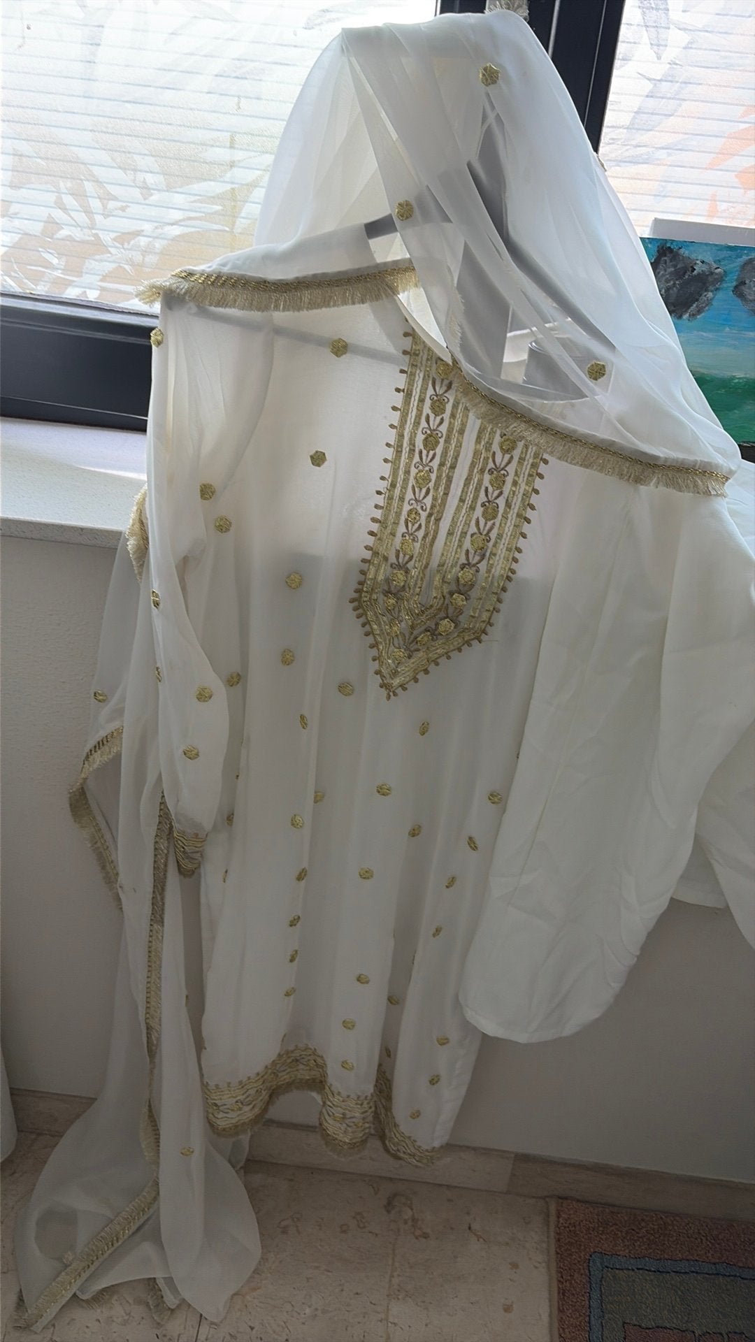 Party dress, Kleding | Dames, Ophalen of Verzenden, Zo goed als nieuw, Wit, Boven de knie