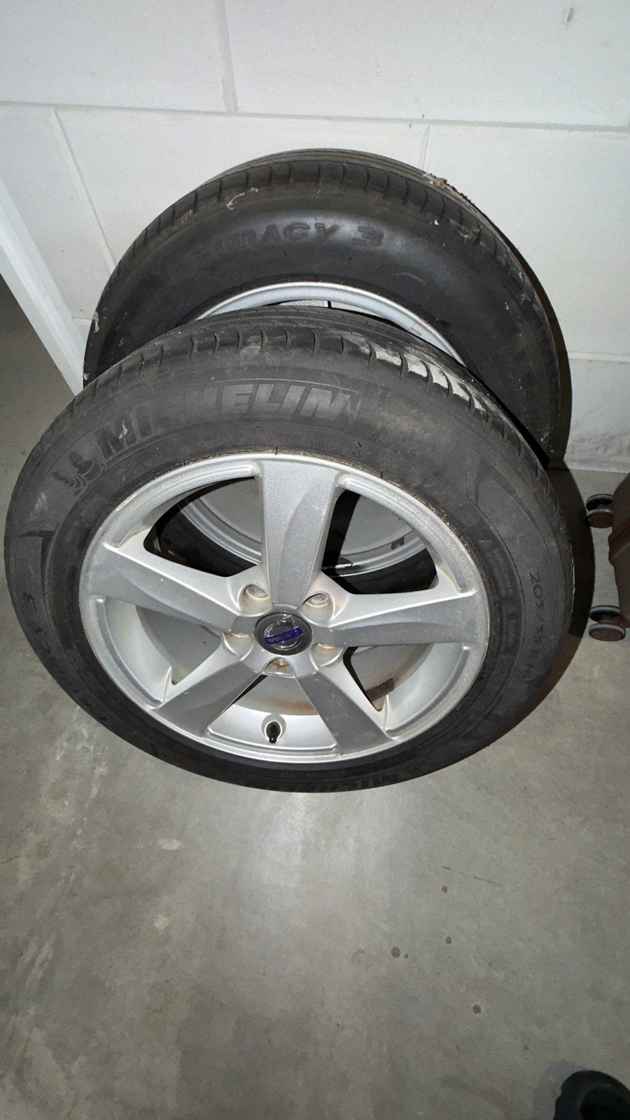 Volvo v40 2x Banden met velgen 205/55/R16, Ophalen of Verzenden