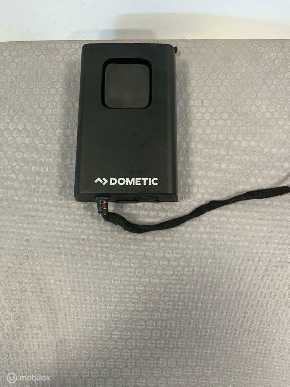 Dometic omvormer / 12v / 350w / bedrijfswageninrichting, Auto-onderdelen, Gebruikt, Ophalen of Verzenden