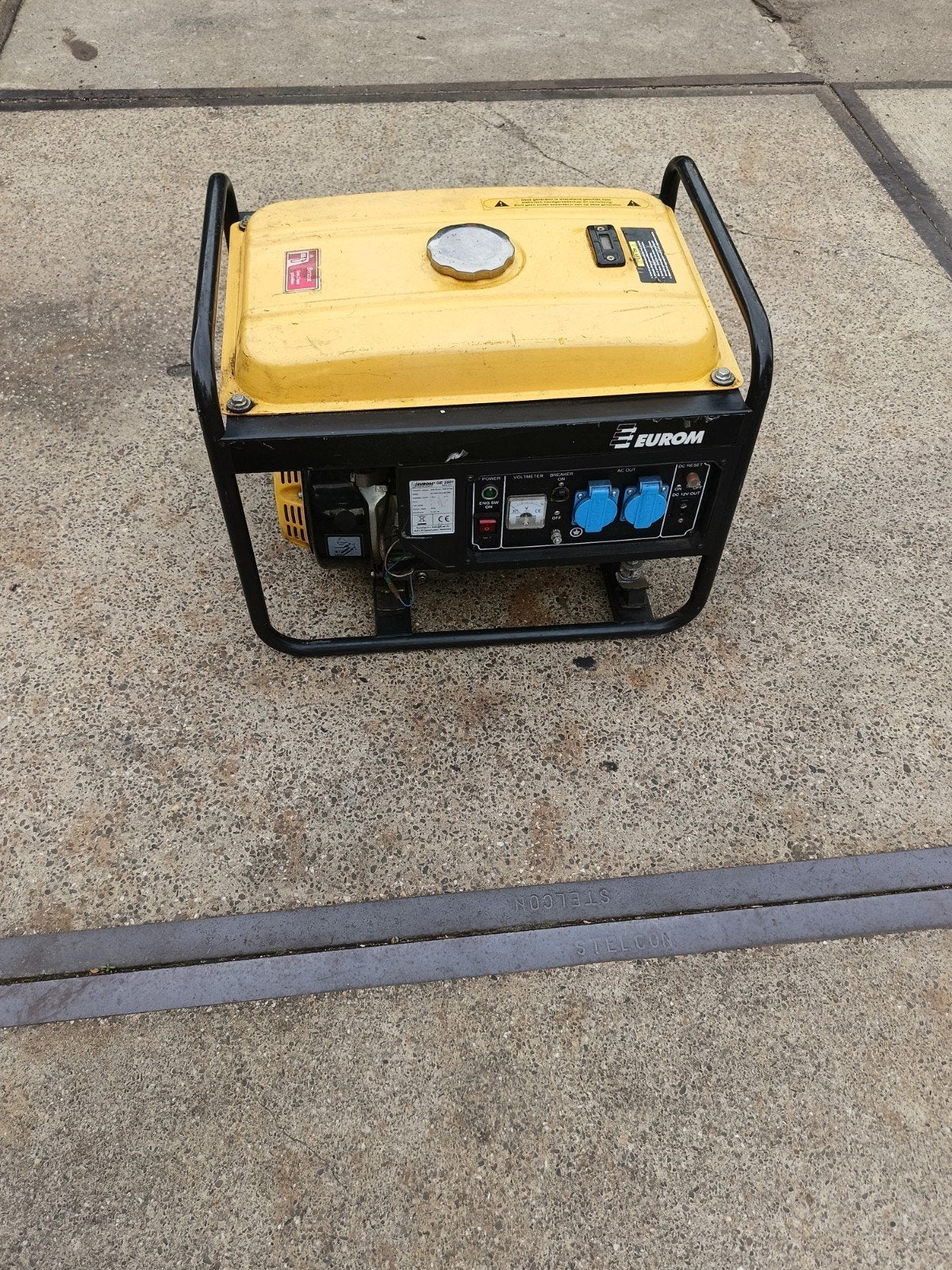 generator  2.5kva, Ophalen, Zo goed als nieuw