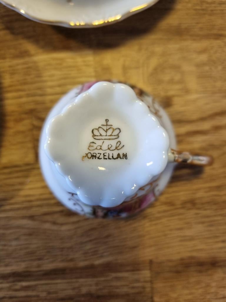 Servies, Ophalen, Goud