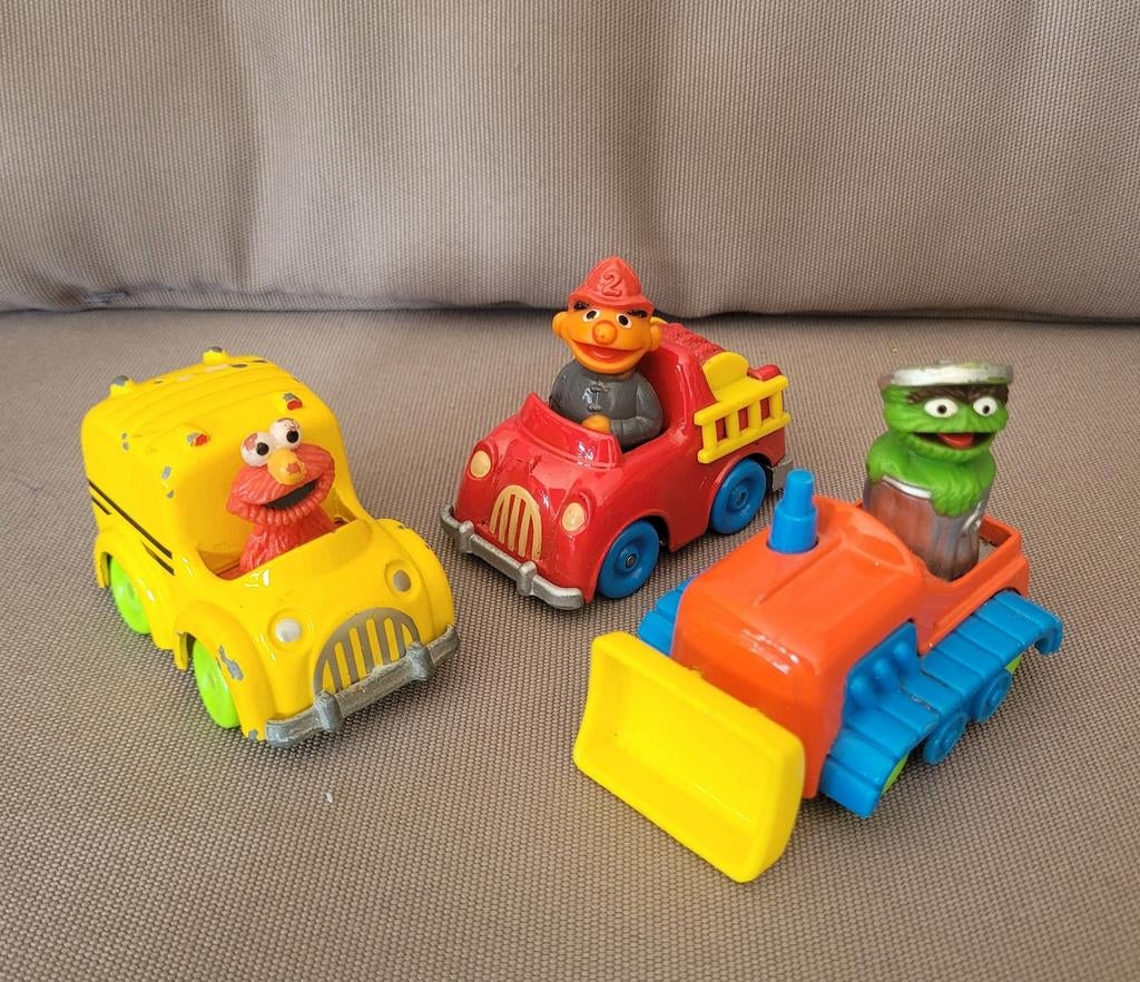 Vintage Die-Cast Sesamstraat Autootjes - Kid Dimension jr.80, Verzamelen, Poppetjes en Figuurtjes, Gebruikt, Ophalen of Verzenden