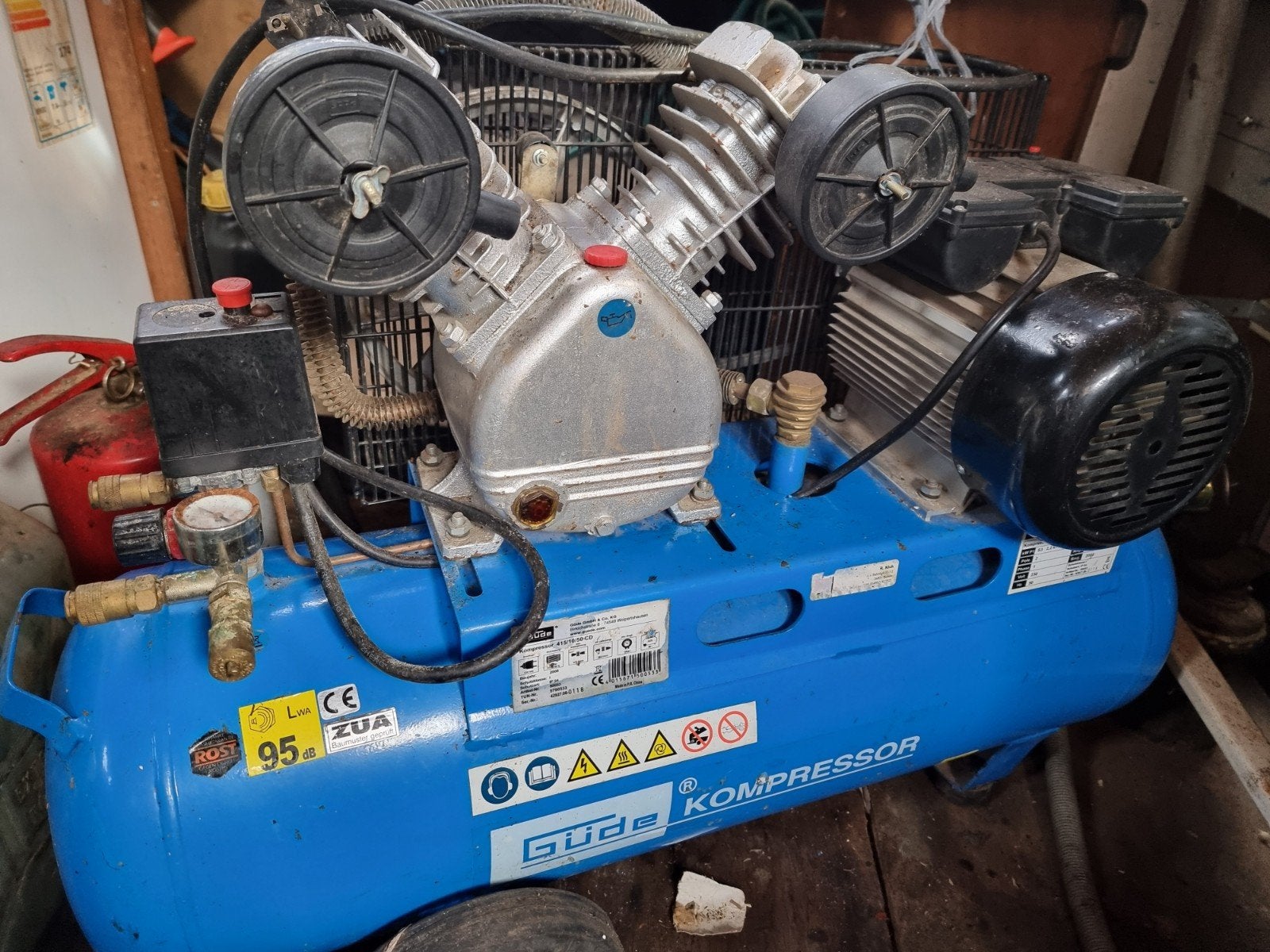 Gude Compressor 10 bar, 50 liter, 435 lpm, 2200 watt, Ophalen, 10 bar of meer, 400 tot 800 liter/min, Mobiel