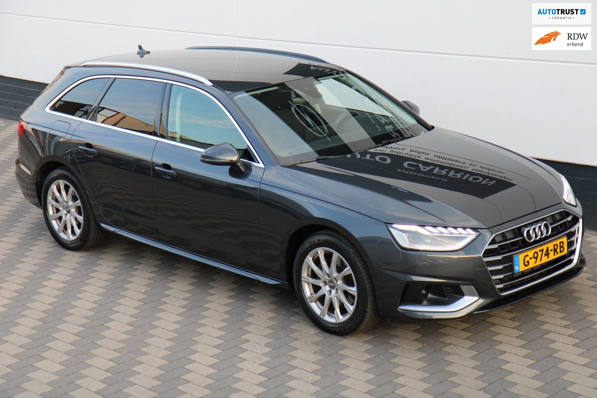 Audi A4 Avant 35 TFSI S-Tronic Carplay Dealer Ond. NAP !, Auto's, Audi, Stof, Gebruikt, 4 cilinders, A4