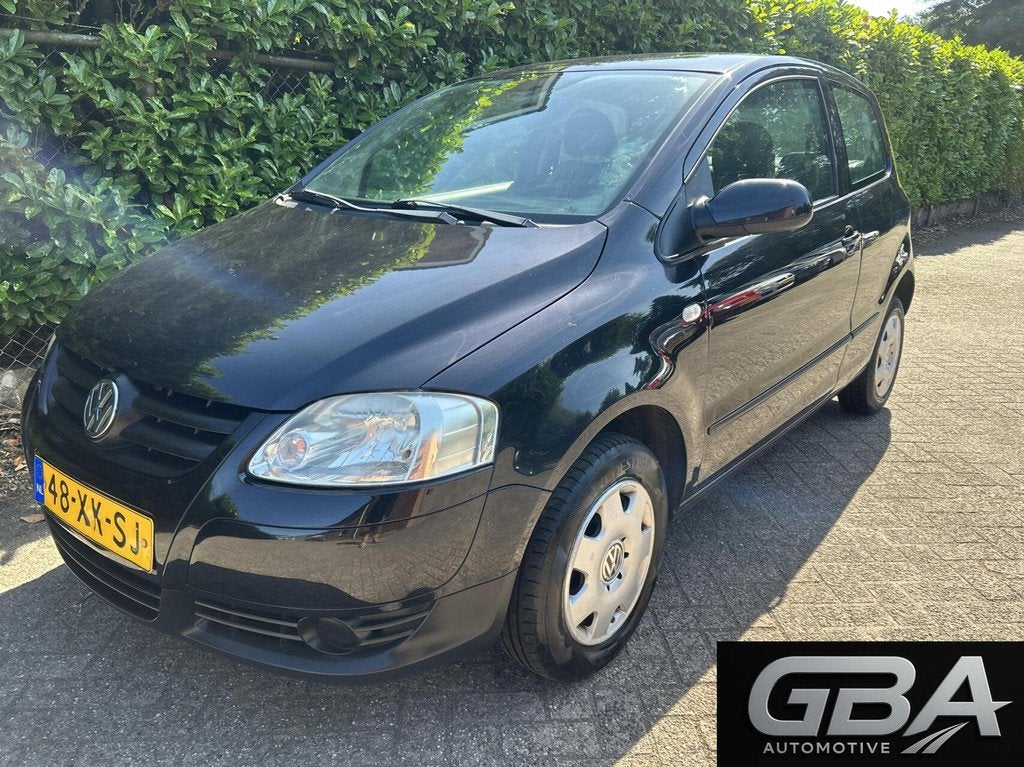 Volkswagen Fox 1.4 Trendline 2E EIGENAAR APK t/m 29-06-2027!, Auto's, Volkswagen, Bedrijf, Te koop, Fox, ABS, Airbags, Airconditioning