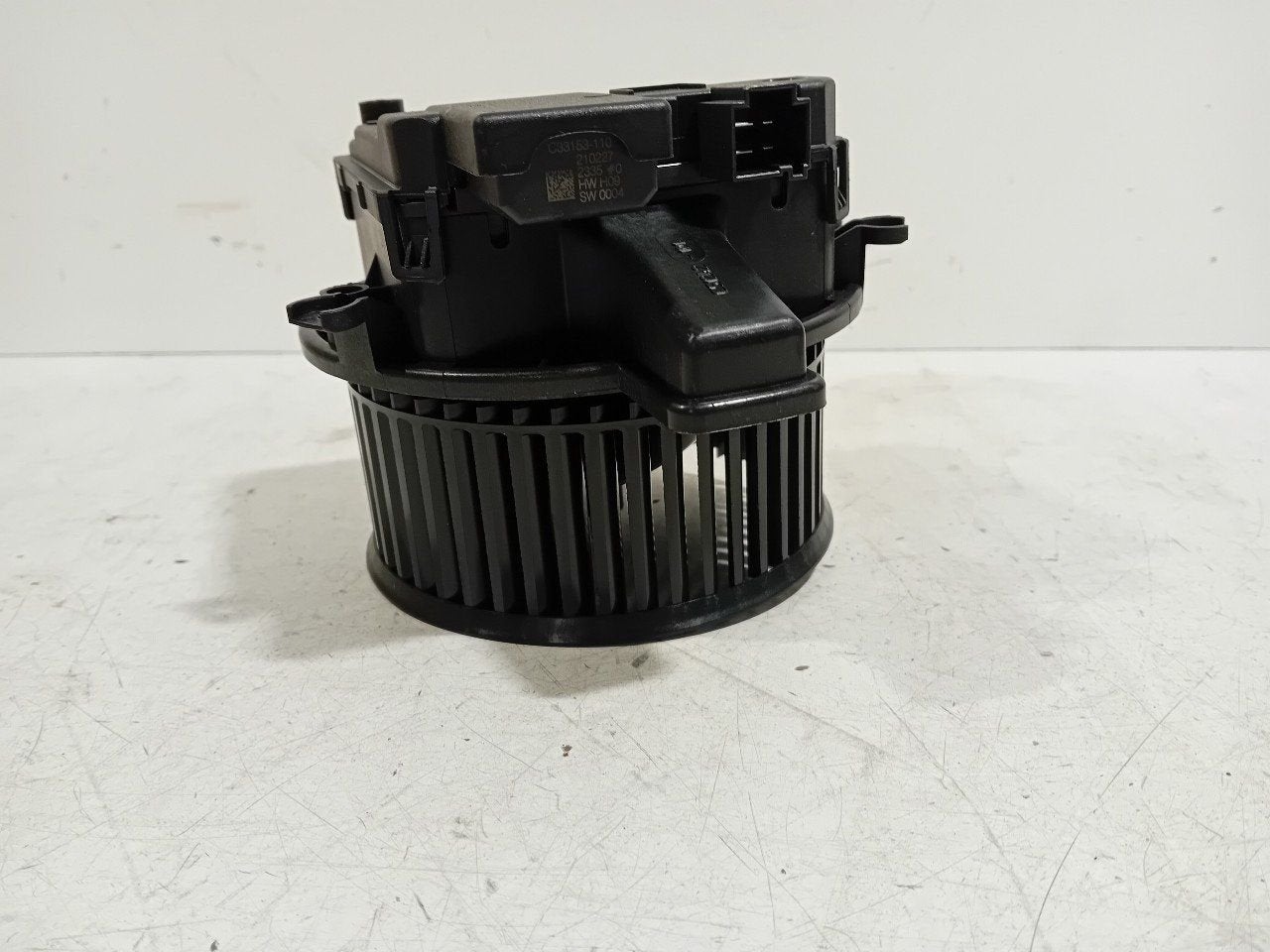 Kachel ventilator motor Audi Q5, Onderdelen@venauto.nl, Van der Ven Autorecycling B.V., Gebruikt, Ettenseweg 76, 4706 PB Roosendaal, The Netherlands