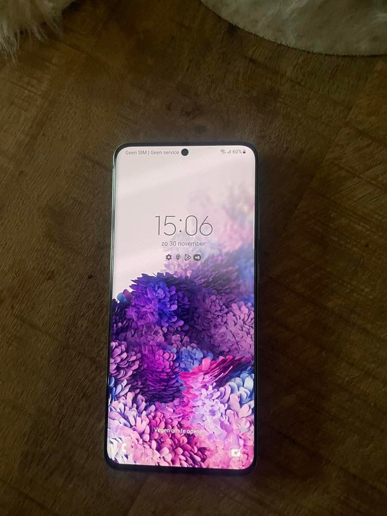 Samsung Galaxy S20 - Gebarsten Scherm, Gebruikt, Galaxy S20, Zwart, Touchscreen