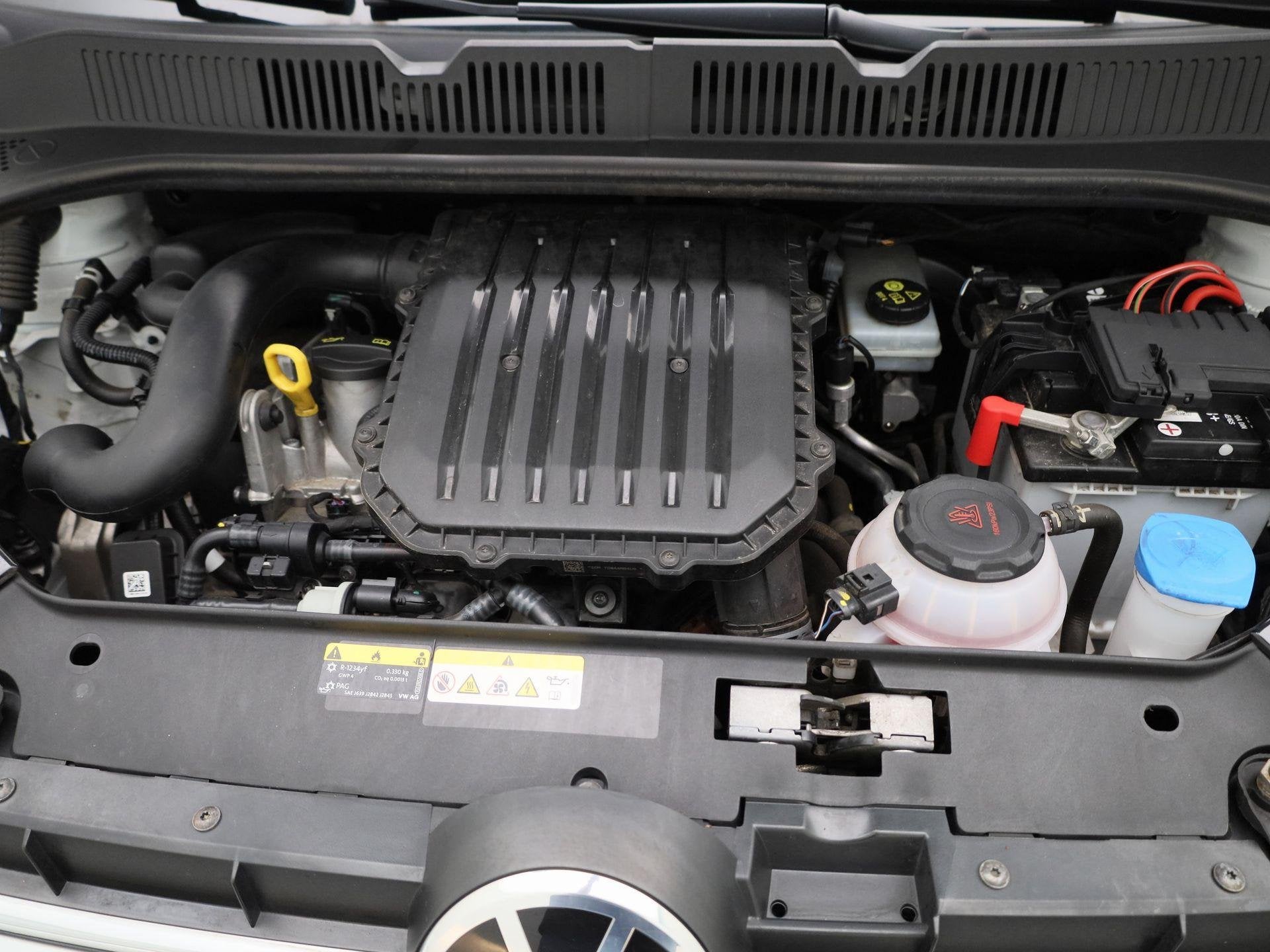 Foto 25 van Volkswagen Up! 1.0 | Airconditioning | Bluetooth | Elektrisc