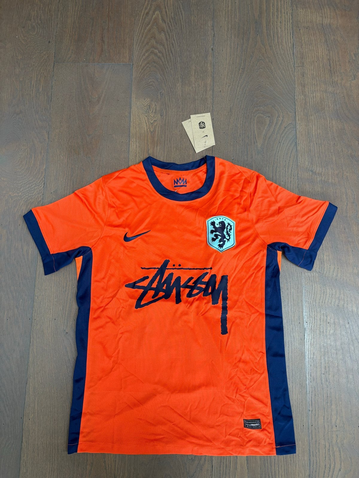 Nike x Stussy Voetbalshirt Oranje - Maat M, Ophalen of Verzenden, Nieuw, Maat 48/50 (M), Oranje