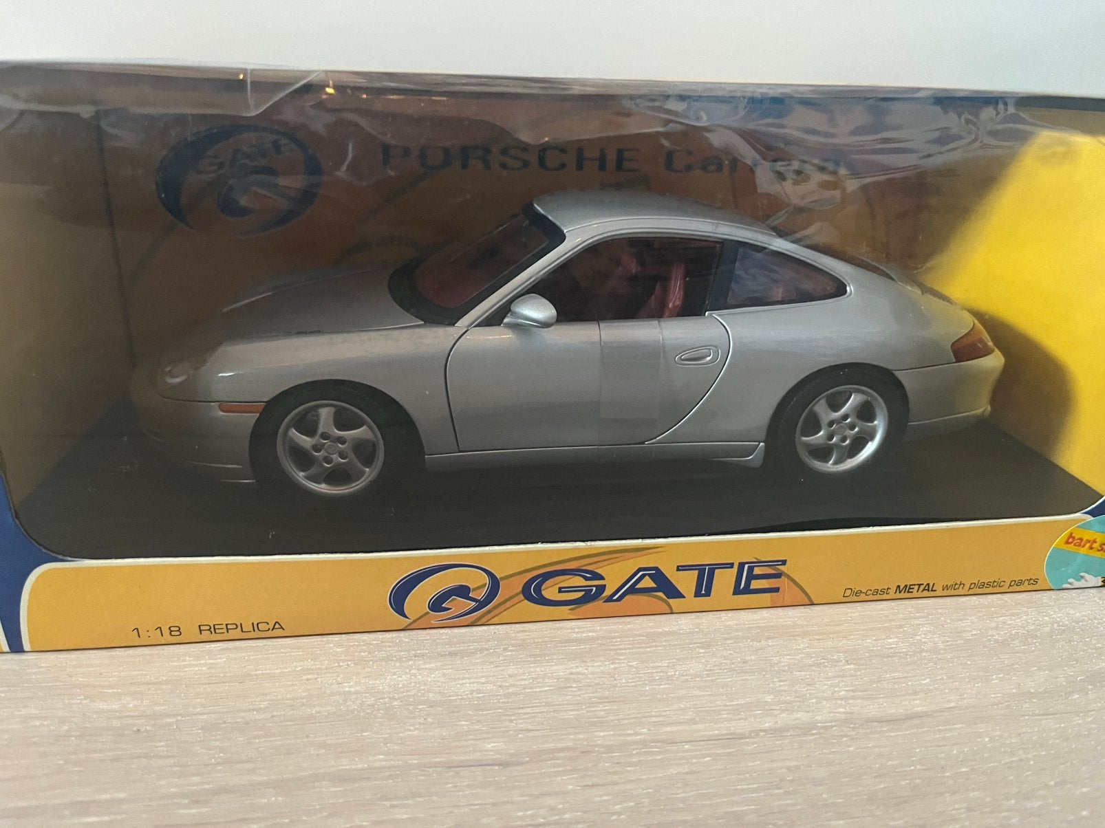 Porsche 911 (996) Coupé silver 01042 Gate 1:18, Ophalen of Verzenden, Nieuw, Auto, Overige merken