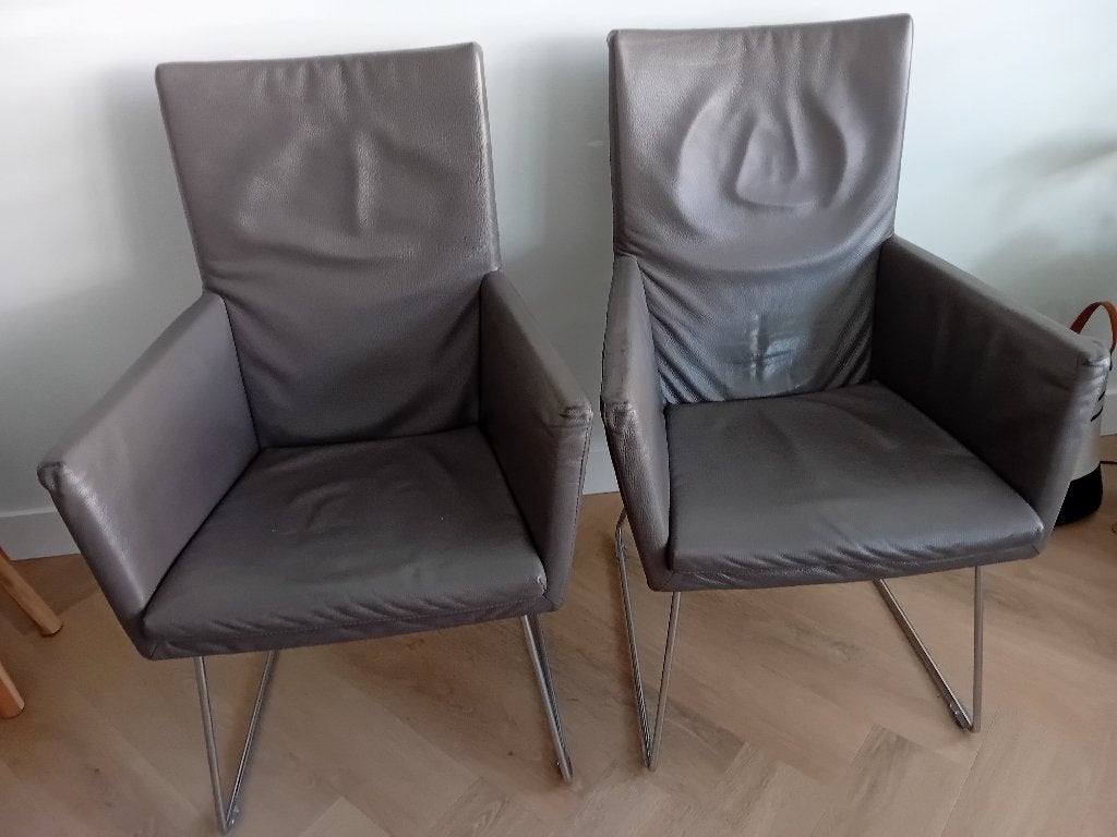 2x Label Donna eetkamerfauteuil grijs leer (Van den Berg), Ophalen, Gebruikt, Minder dan 75 cm, Leer