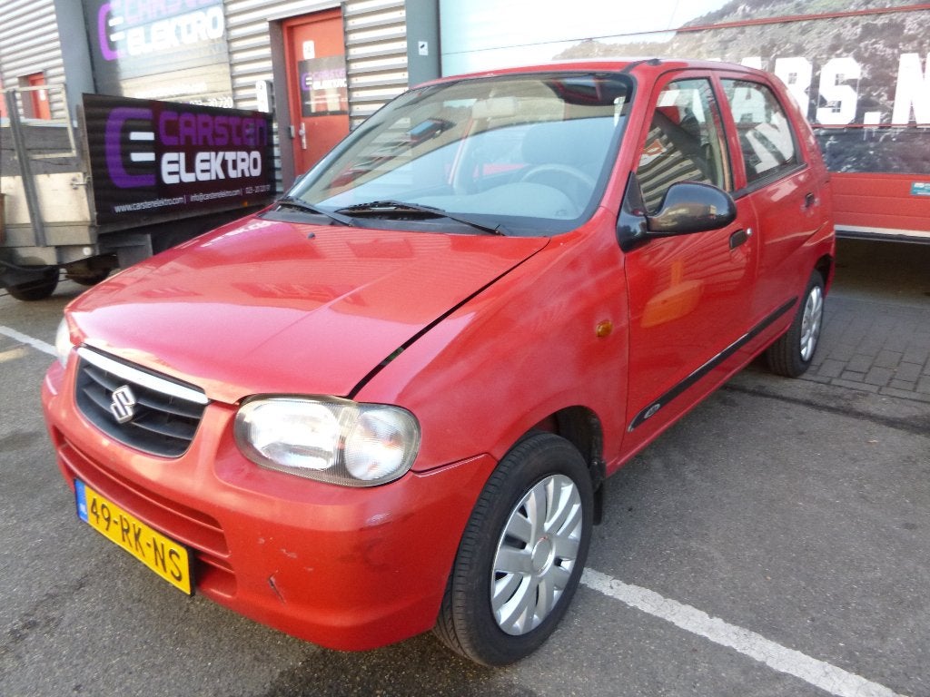 ZUINIGE 5 deurs Suzuki Alto, 97.145KM NAP!APK8-27,stuurbekr., Voorwielaandrijving, Stof, 750 kg, 4 cilinders