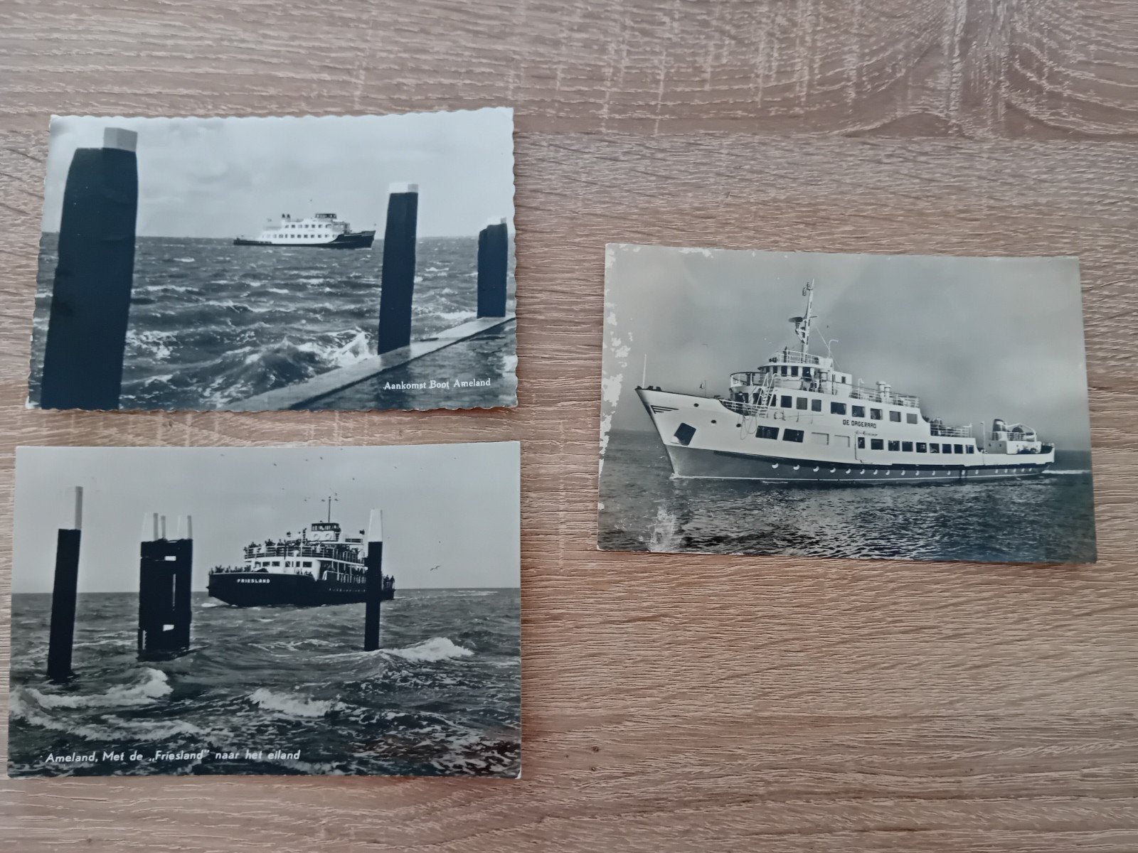 3 zwart wit ansichtkaarten van boten, Ophalen of Verzenden, Waddeneilanden