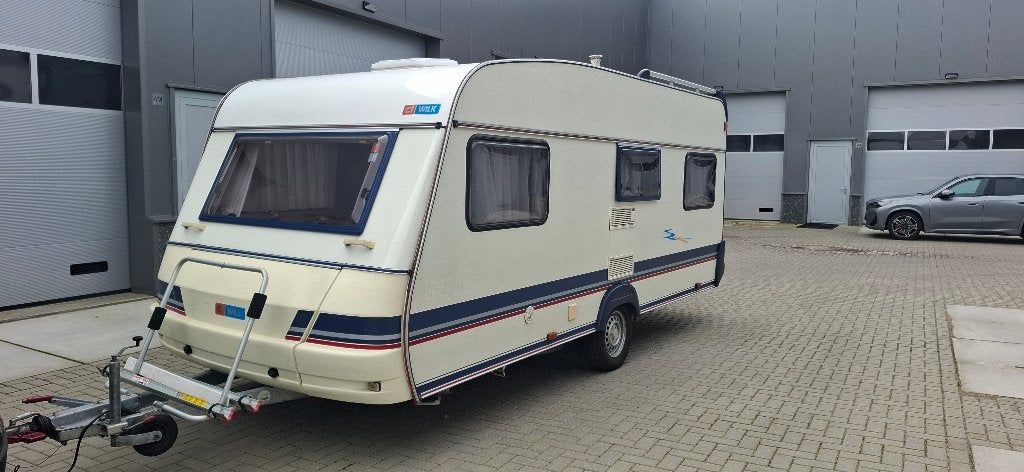 Caravan wilk  492S, Rondzit, Dwarsbed, Particulier, 4 tot 5 meter