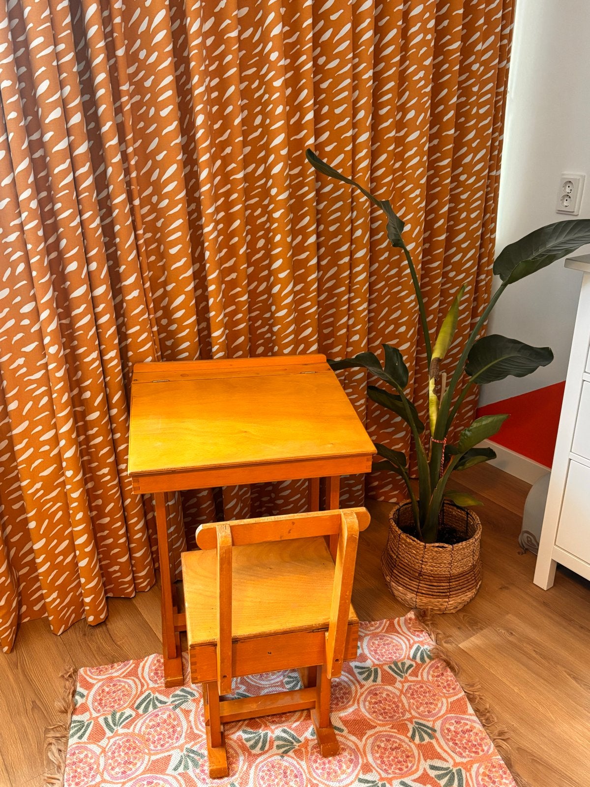 Vintage kinderbureau met stoel -  hout, Ophalen, Gebruikt, Tafel(s) en Stoel(en)
