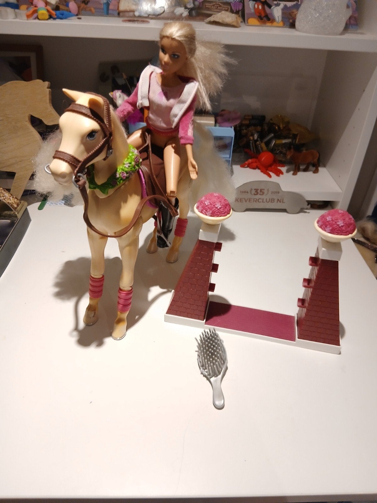 Barbie met paard en hindernis, Ophalen, Gebruikt, Barbie