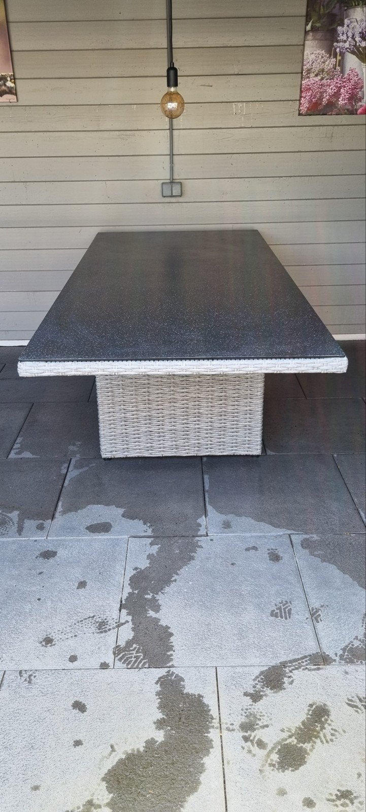 Trestino 6 persoons Tuintafel, Ophalen, Gebruikt, Rechthoekig, Kunststof