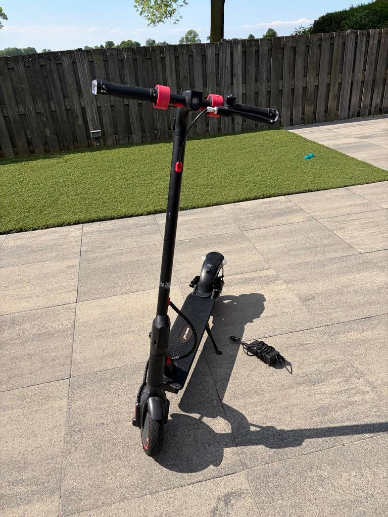 Elektrische step - Xiaomi M365 (Gebruikt), Fietsen en Brommers, Steps, Ophalen, Zo goed als nieuw, Elektrische step (E-scooter)