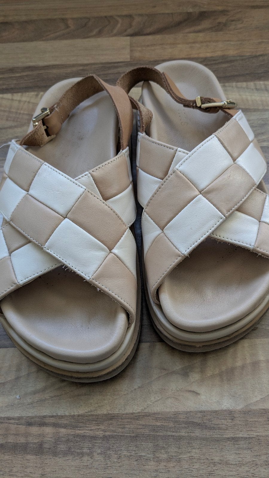Alohas Masmallow leren sandalen - Zo goed als nieuw, Beige, Alohas, Zo goed als nieuw, Sandalen of Muiltjes