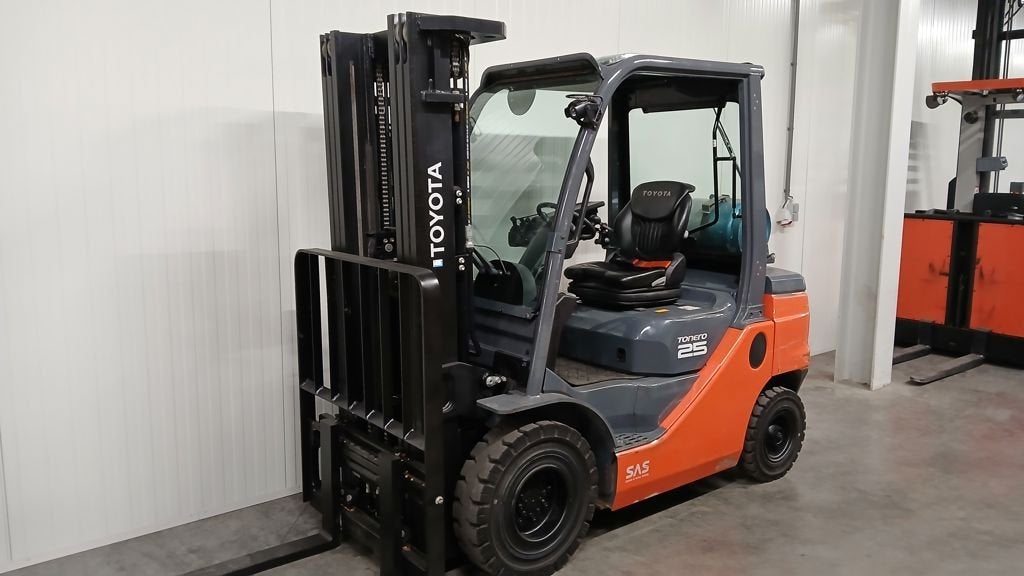 TOYOTA 028FGF25, 2000 tot 3000 kg, LPG, Heftruck, TOYOTA