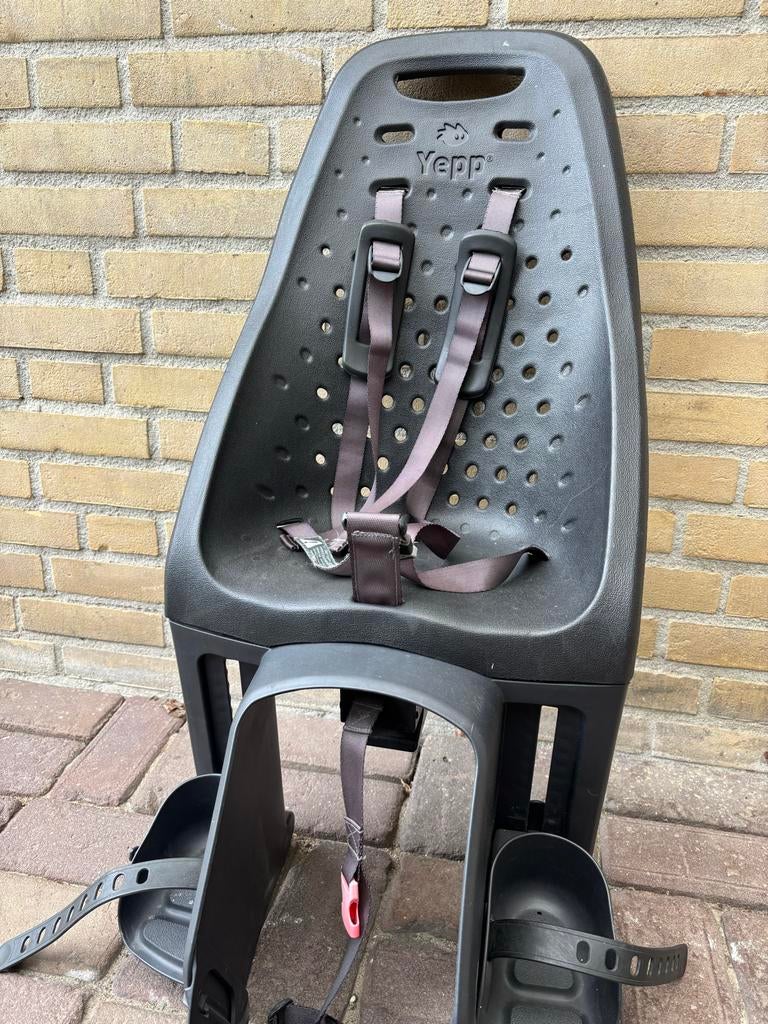 Yepp GMG Achterzitje Fiets - Zwart, Ophalen, Achterzitje, 9 t/m 36 kg, Gebruikt