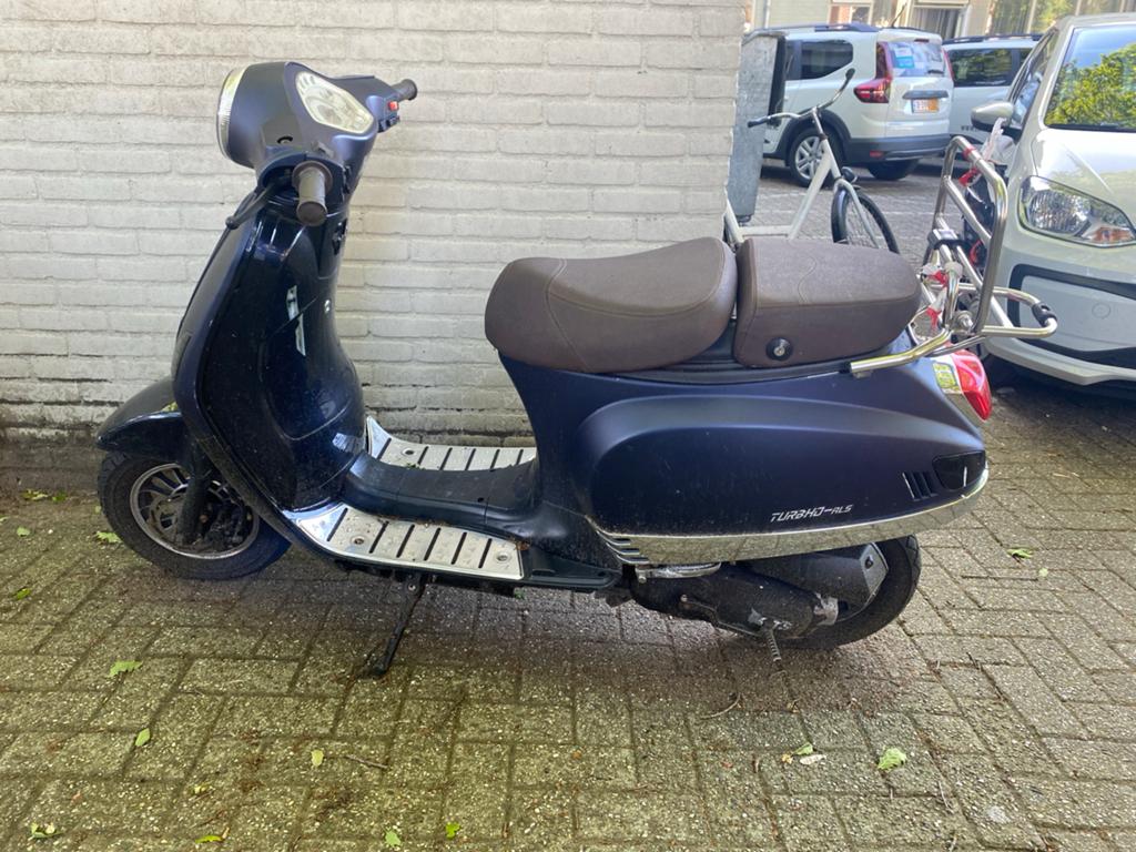 Scooter -turbho als Blauw, Goede Staat, Piaggio, Gebruikt, Ophalen of Verzenden, Benzine