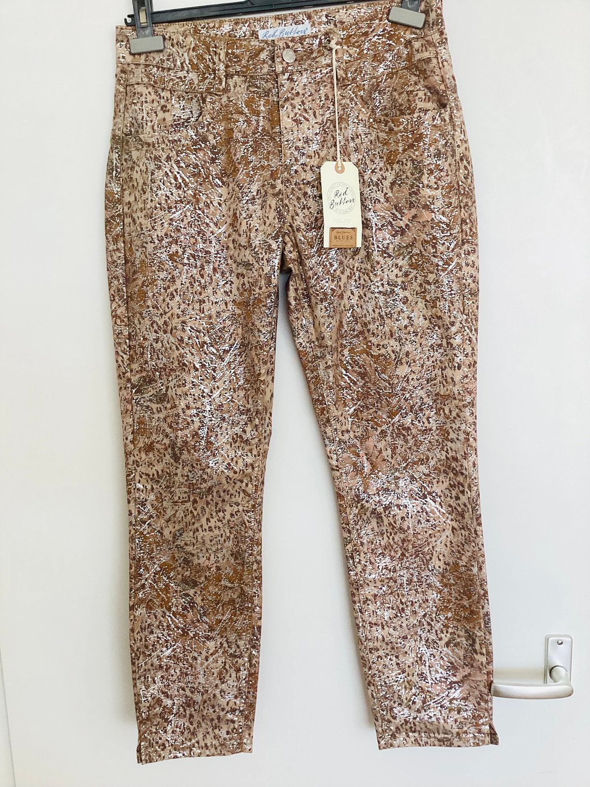 Broek Red Button maat m, Kleding | Dames, Maat 38/40 (M), Nieuw, Lang, Meerkleurig
