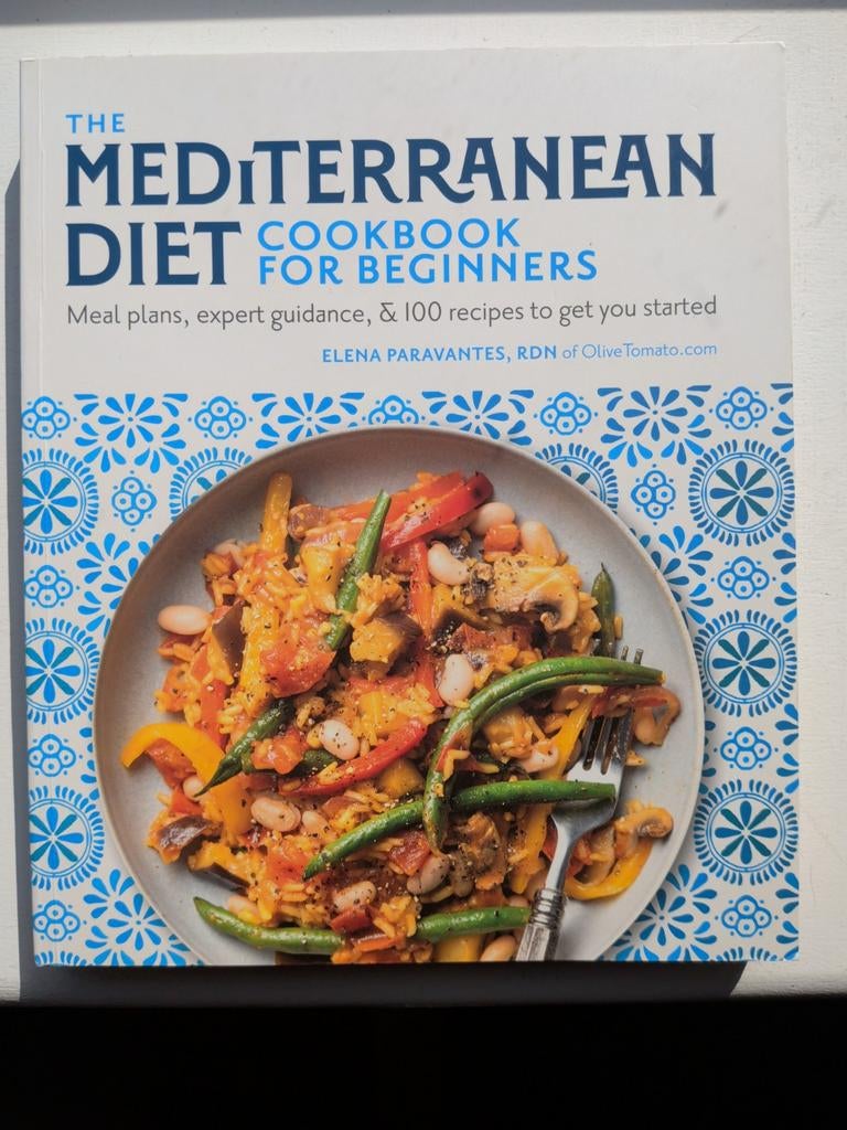 Het Mediterrane Dieet Kookboek voor Beginners, Hoofdgerechten, Gezond koken, Ophalen of Verzenden, Zo goed als nieuw