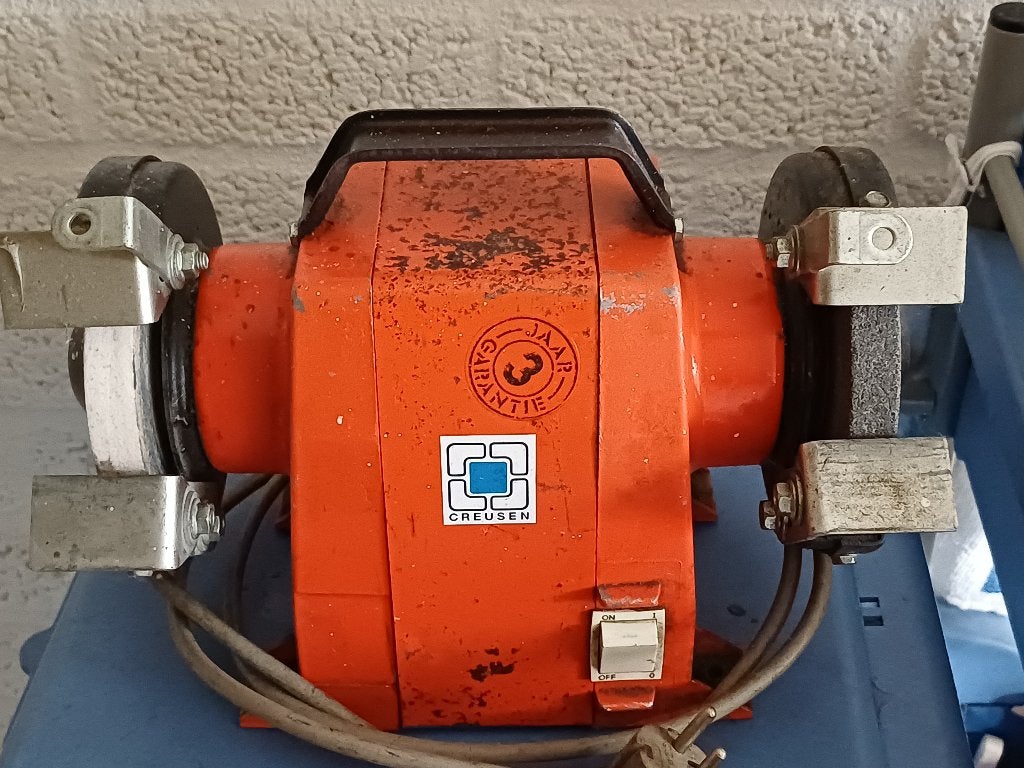 SLIJPSTEEN, Doe-het-zelf en Verbouw, Ophalen of Verzenden, Gebruikt, Minder dan 700 watt, Werkbankslijpmachine