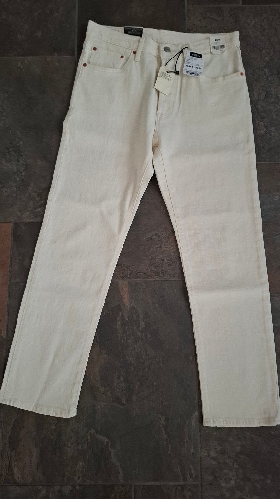 Levis 501 original lange broek maat 40 kleur Beige is nieuw, Kleding | Dames, Overige kleuren, Nieuw, Ophalen of Verzenden, W30 - W32 (confectie 38/40)