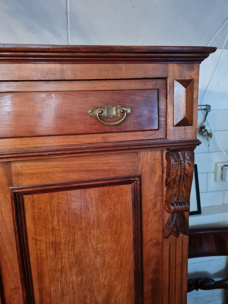 Bijna antieke mahonie houten meidenkast, Antiek en Kunst, Ophalen