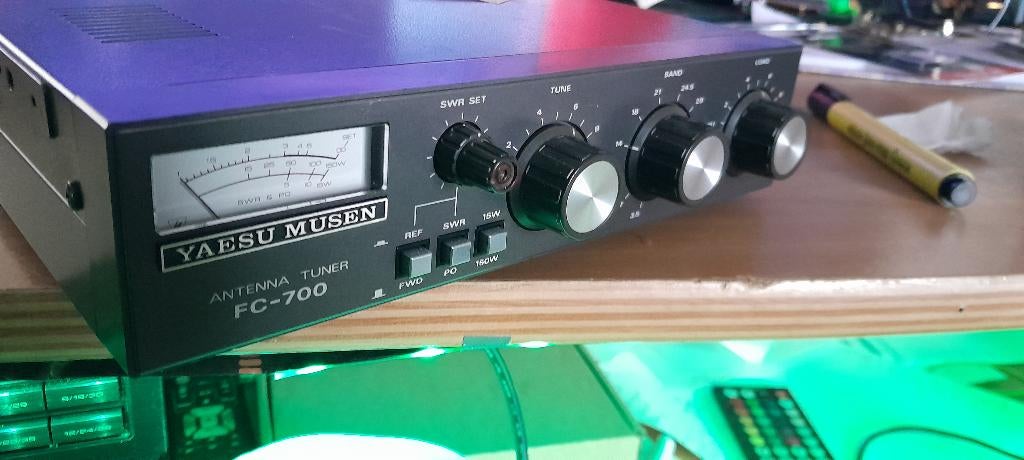 YaesuFC-700 tuner, Ophalen of Verzenden, Zo goed als nieuw, Zender en Ontvanger